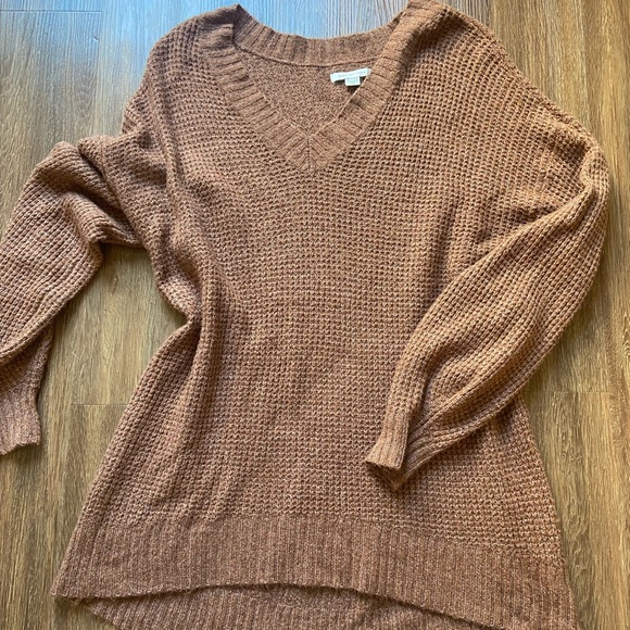 American Eagle Woman's V-Neck Oversized Sweater, Brown, XS. Excellent Condition - Picture 2 of 4